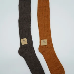 Calze lunghe a costa in misto cashmere tabacco/ocra