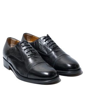 Classica Allacciata Calpierre Pelle Guanto Nero